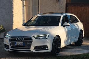 audi a4 40 QUATTRO s tronic business 
