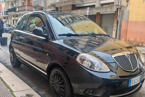 Lancia Ypsilon 1.3 mjt