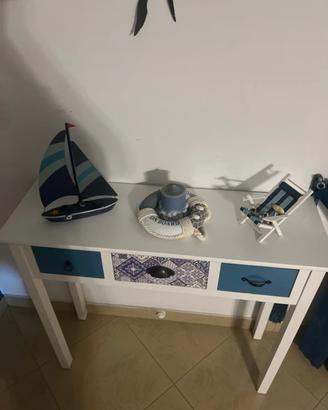 Console compelta di oggettiatuca