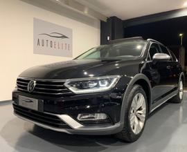 VOLKSWAGEN Passat Business Alltrack 2.0 BiTDI 24