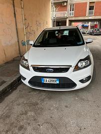Ford Focus 1.6 GPL 