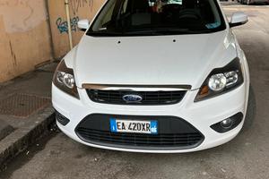 Ford Focus 1.6 GPL 