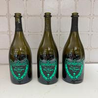 Bottiglie vuote dom perignon luminous green