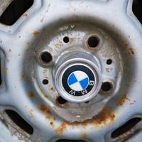 Cerchioni e gomme pneumatici BMW 1502 anni 70'