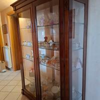 vetrina a 2 ante con faretti Masson Matie'e 