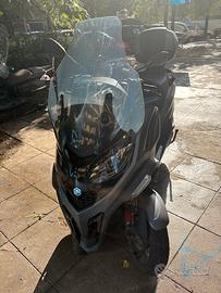 Piaggio MP3 400 HPE