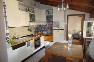 Rif.R/4495- appartamento quadrilocale