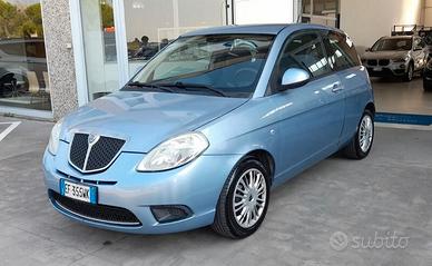 Lancia Ypsilon 1.4 New Oro Ecochic GPL