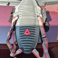 protezione schiena moto dainese 