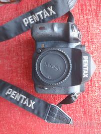 Reflex Pentax K1     primo mod.full frame