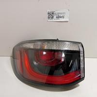 FANALE POSTERIORE CENTRALE A LED INTEGRATO NEL POR