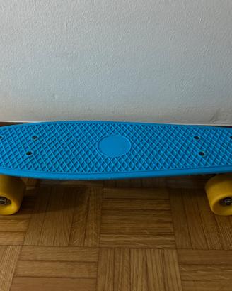 Skateboard roces azzurro e giallo