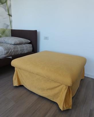 Pouf con letto a scomparsa