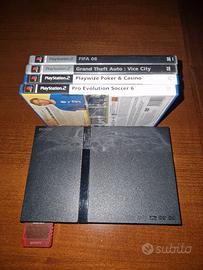 PlayStation 2 (Slim) + Memory Card 8MB + 4 Giochi 