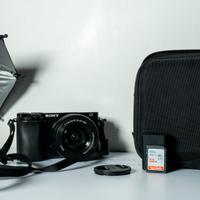 Sony Alpha 6000 Kit + Borsa +Sd32gb