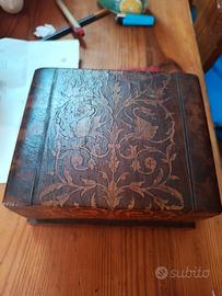 antico portasigarette carillon