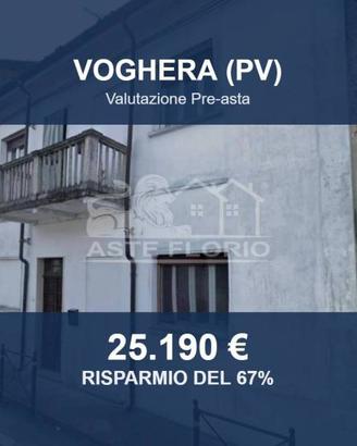 Immobile in asta di 176 m² con box auto a Voghera