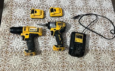 2 avvitatori de walt con batteria