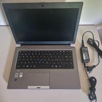 Pc TOSHIBA con Pro windows8