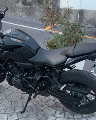 Yamaha MT-07 depo solo libretto