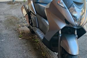 Honda Silverwing VT 400