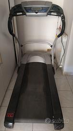 Tapis roulant robusto più motore di ricambio.