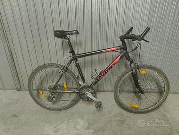 Mountain Bike Giant Aluxx 6000 26"