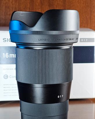 Sigma 16mm f/1.4 DC DN per Sony aps c
