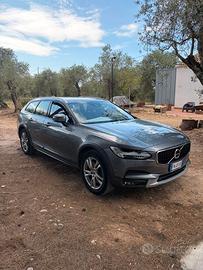Volvo V90 Cross Country D4  Awd