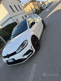 Volkswagen Golf MK7.5 1.0 TSI 115 CV R-line