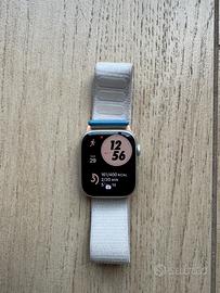 Apple Watch series 7 gps e 3 cinturini