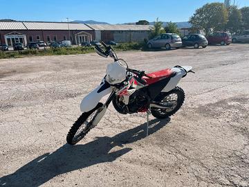 Beta 300 rr