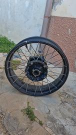 cerchio posteriore aprilia tuareg 660