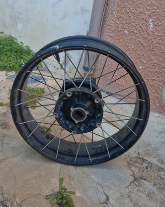 cerchio posteriore aprilia tuareg 660