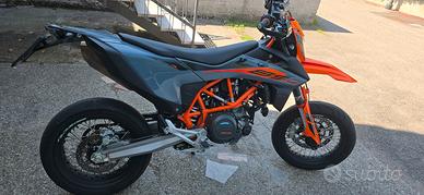 KTM 690 SMC R 