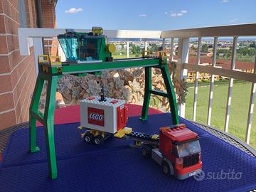 LEGO  7939 (Treni). GRU PONTE CARICO.