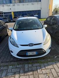 Ford fiesta 1.4 gpl
