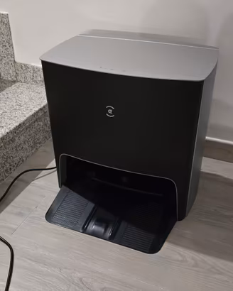 robot aspira e lavapavimenti