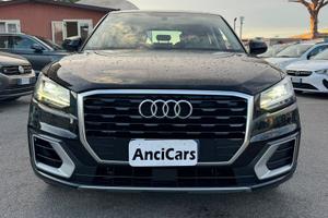 Audi Q2 1.6 30 TDI Identity Black S TRONIC