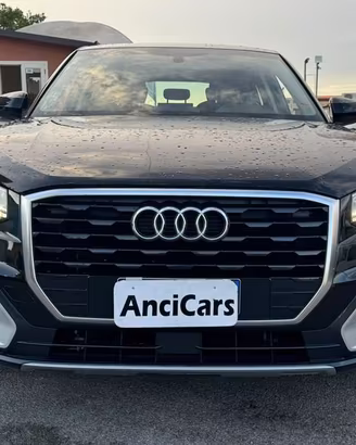 Audi Q2 1.6 30 TDI Identity Black S TRONIC