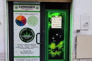 Attività commerciale Cannabis shop h24 Marsala