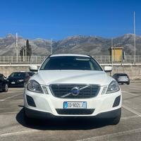 Volvo XC 60 XC60 2.4 D 175 CV FWD Geartronic Kinet