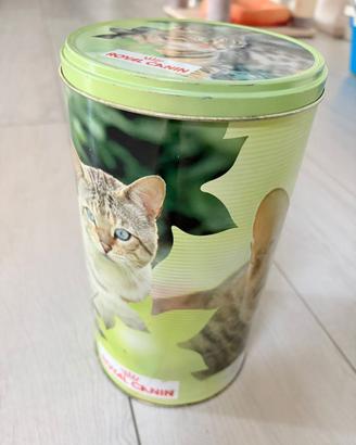 Contenitore crocchette gatti