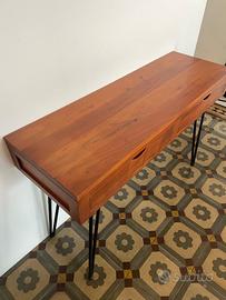 Consolle in legno massello