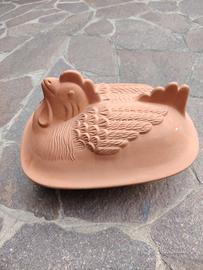 gallina in terracotta 
