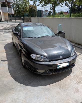Hyundai coupé 