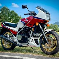 Honda VF750F 1985