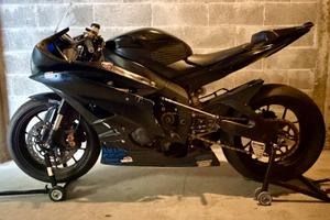 Yamaha R6