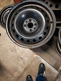 Cerchi in ferro a 25 euro trattabili