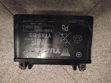 batteria yuasa